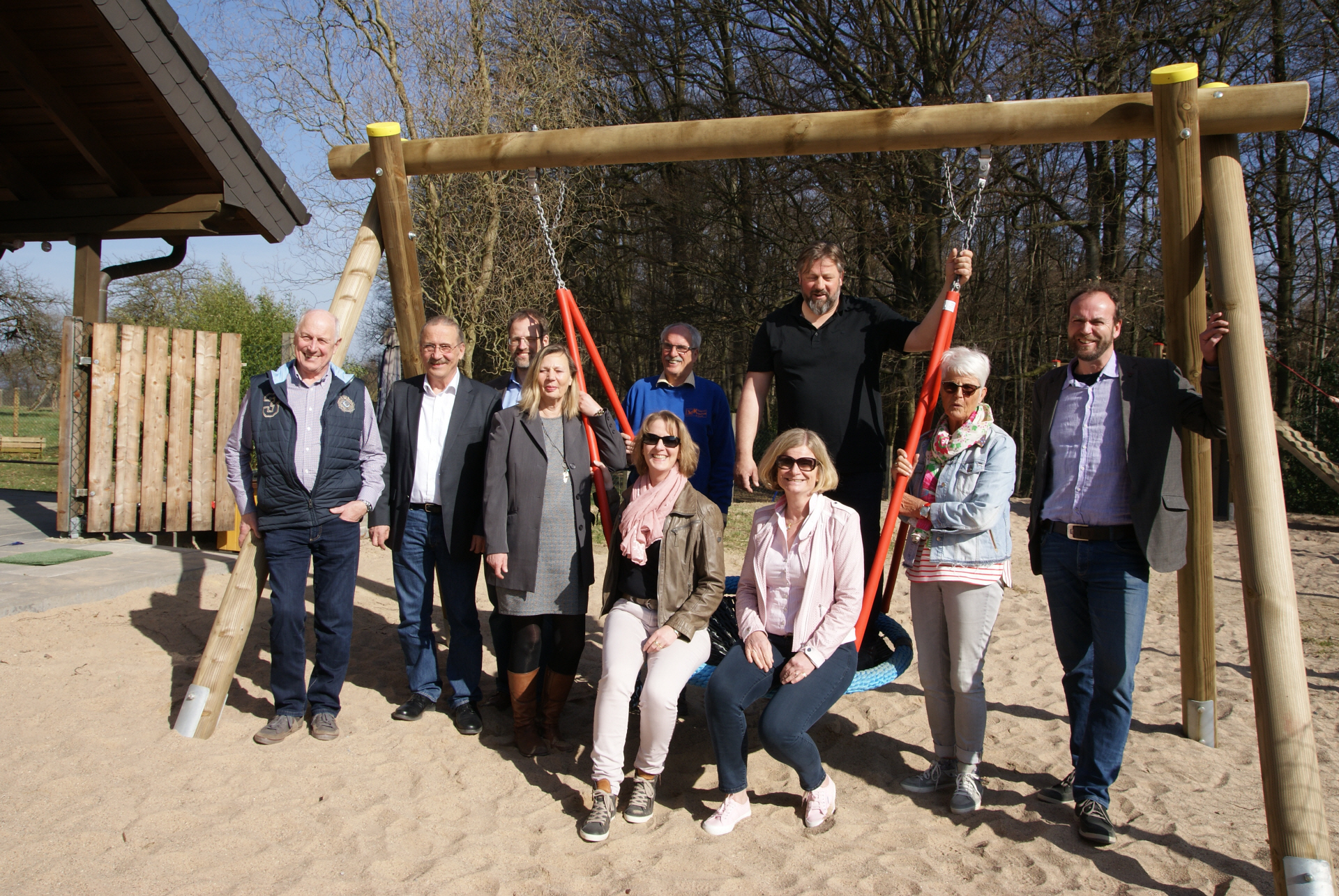 Ein Spielplatz für die Kinder des Kinderheims in Käsberg